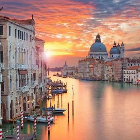 Autentico Rifugio Veneziano Bilocale Nel Cuore Di Cannaregio Exterior photo